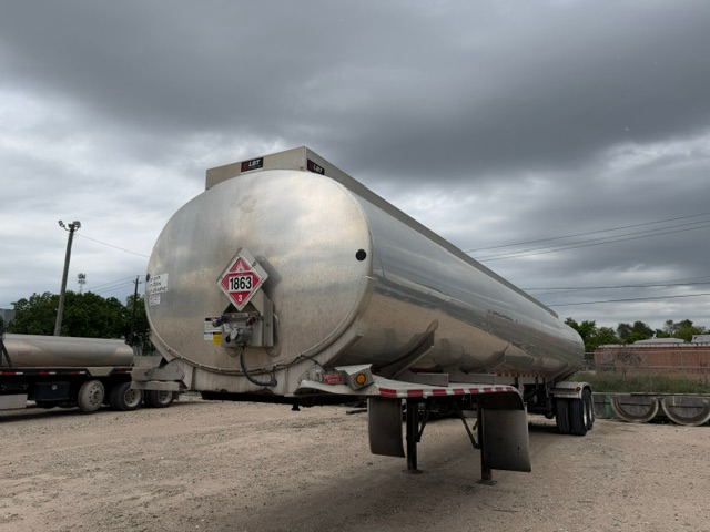 USED 2024 LBT 9200 GAL Petroleum TRAILER FOR SALE 133719