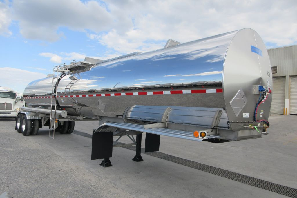 NEW 2027 WABASH 7,000 GAL. 1 CMPT CHEMICAL SS SR TRAILER FOR SALE